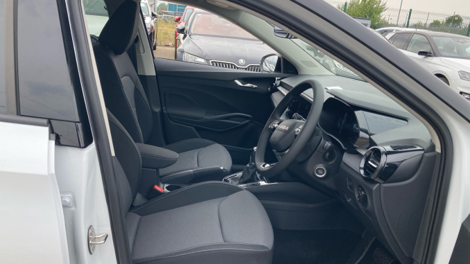 Skoda Fabia 1.0 TSI 116 Design Edition 5dr DSG Petrol Hatchback - Image 15